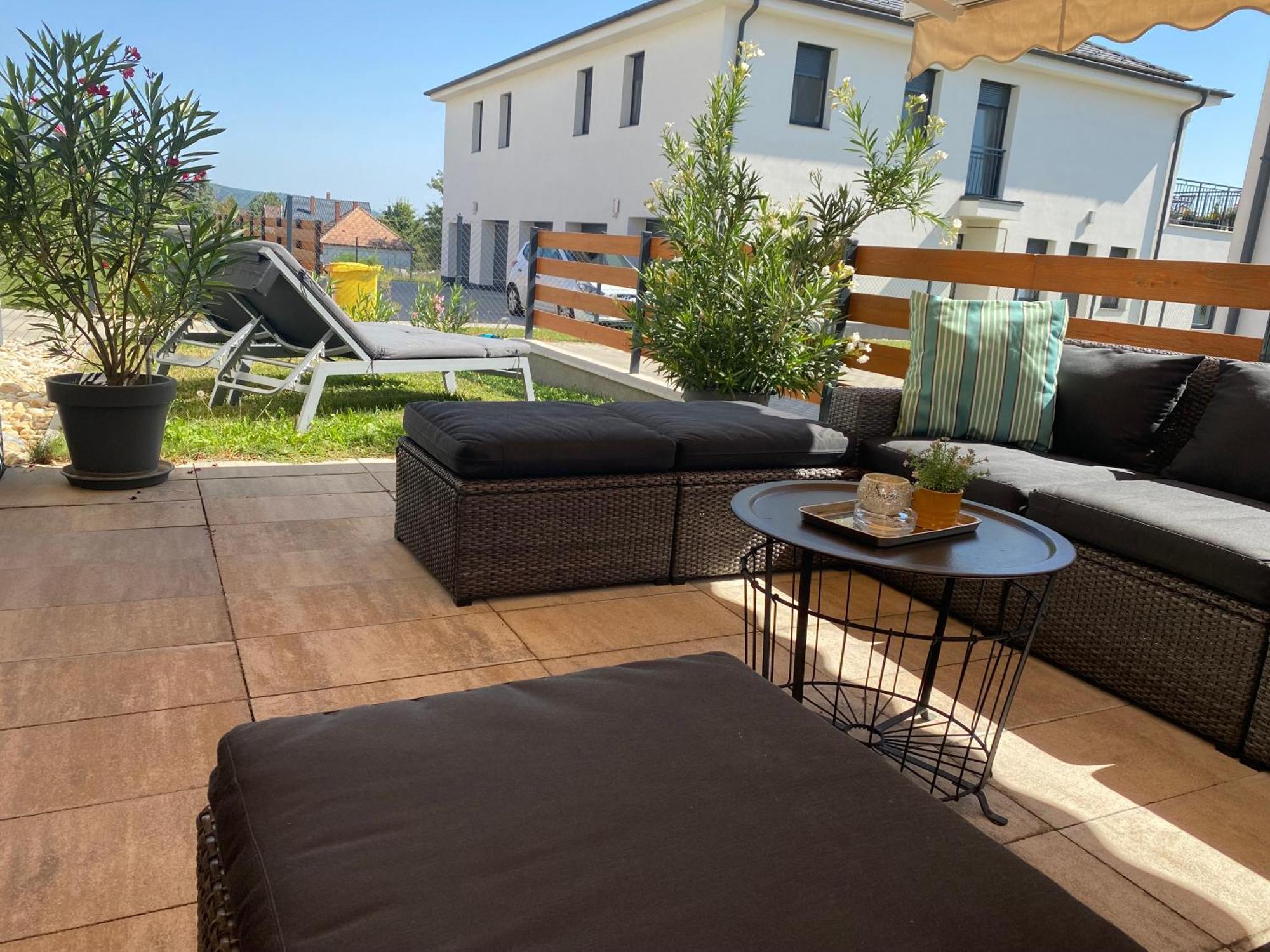 Nest2 Apartments Keszthely Εξωτερικό φωτογραφία