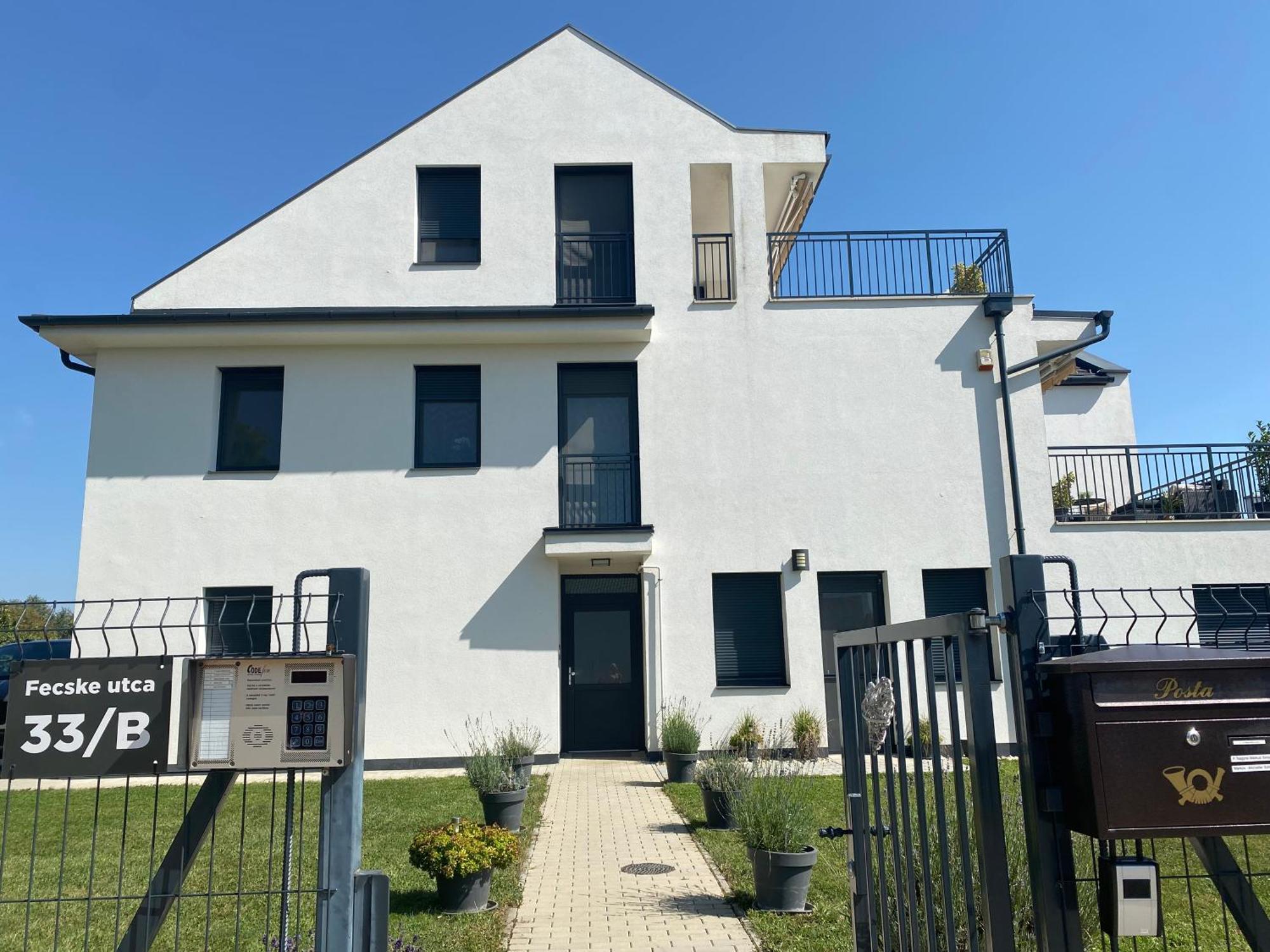 Nest2 Apartments Keszthely Εξωτερικό φωτογραφία